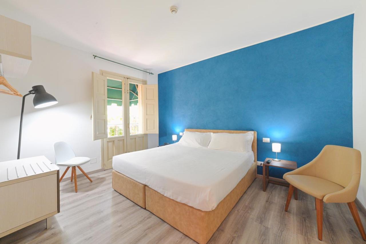 Hotel Baia Delle Sirene Taormina Bagian luar foto